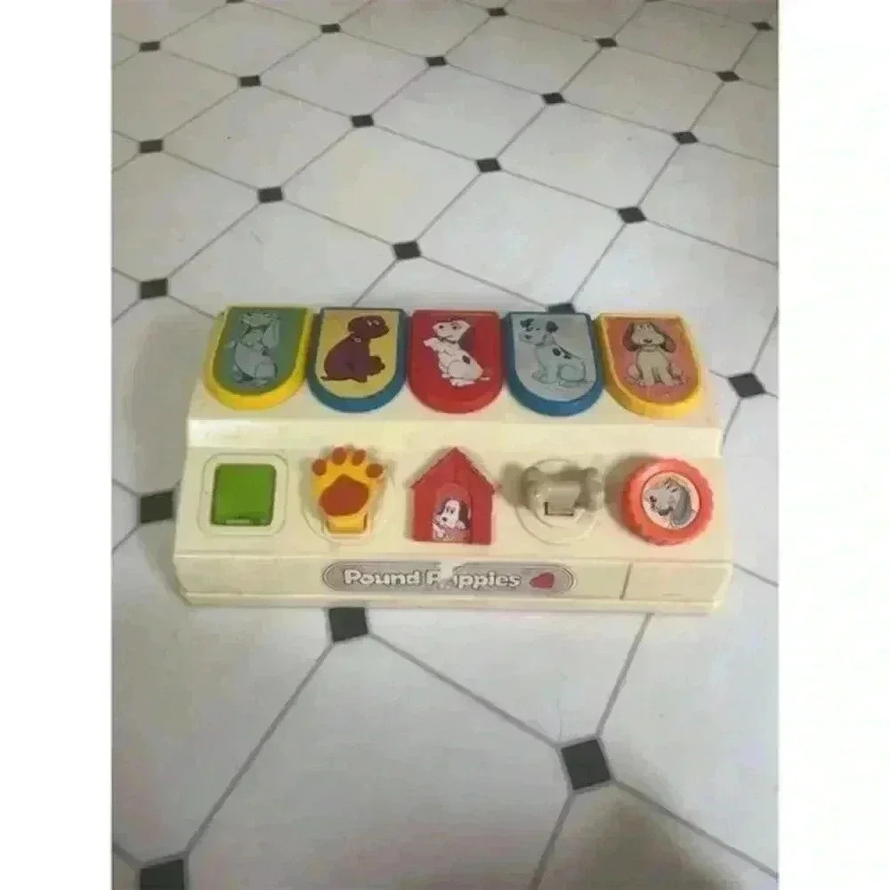 Vintage 1986 Illco Pound Puppies Pop-Up Toy